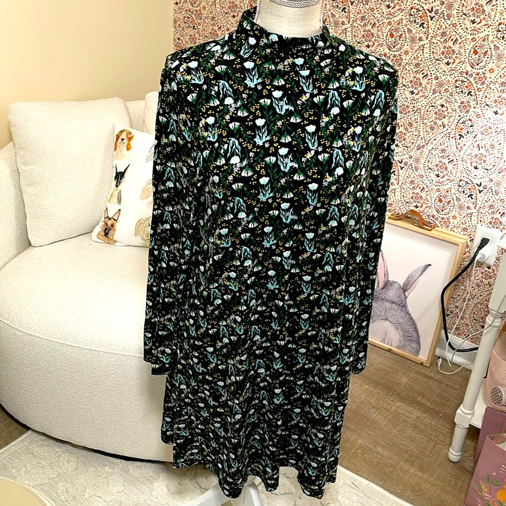 LOFT Women’s Knot Dress